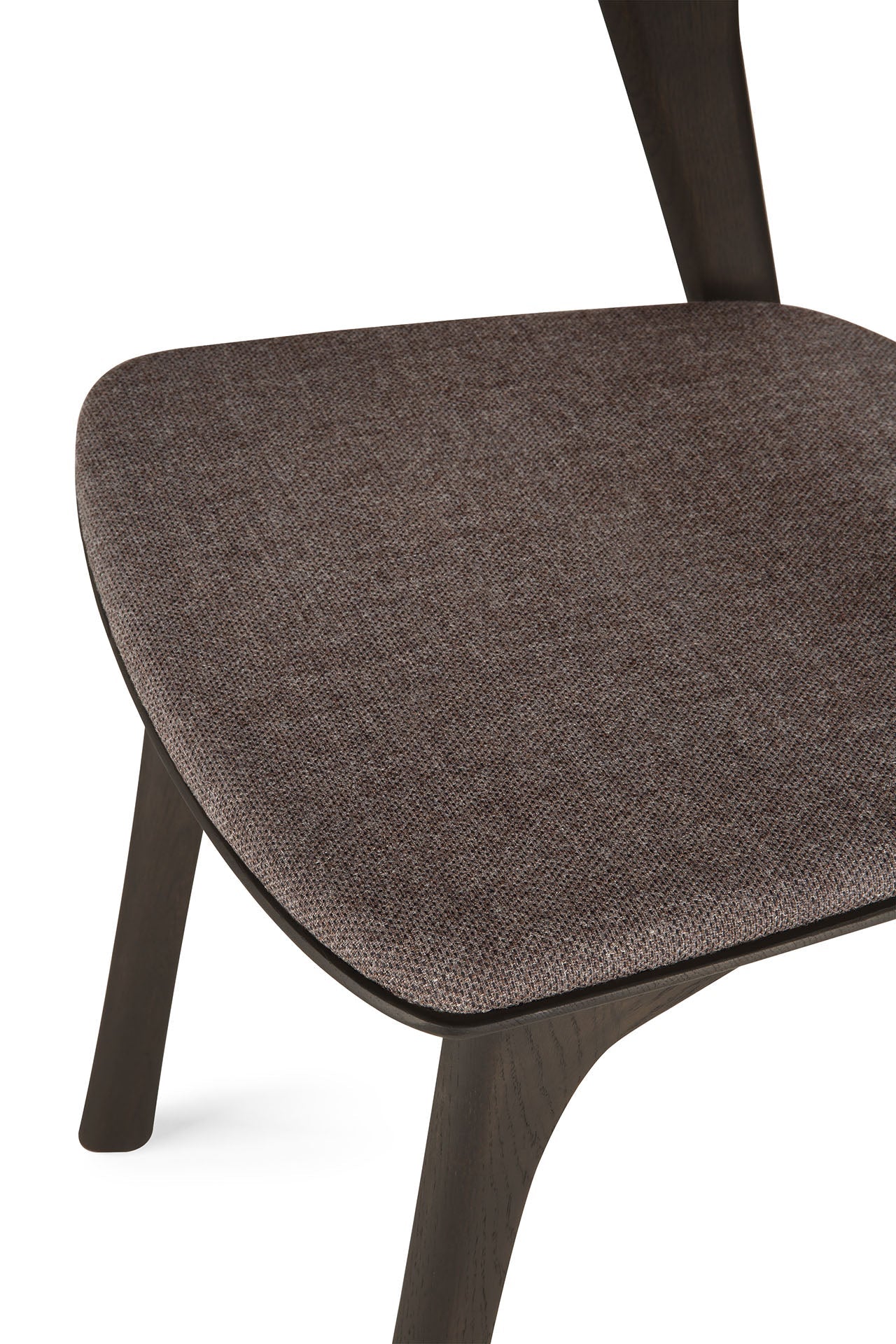Chaise de salle à manger sculpturale en chêne et tissu avec assise rembourrée