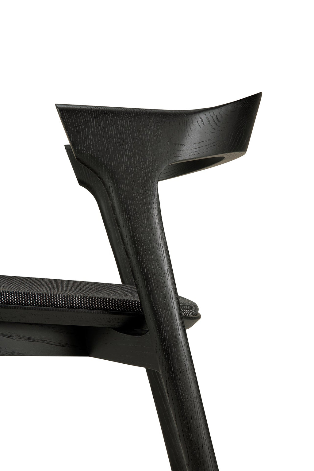 Chaise de salle à manger sculpturale en chêne et tissu avec assise rembourrée