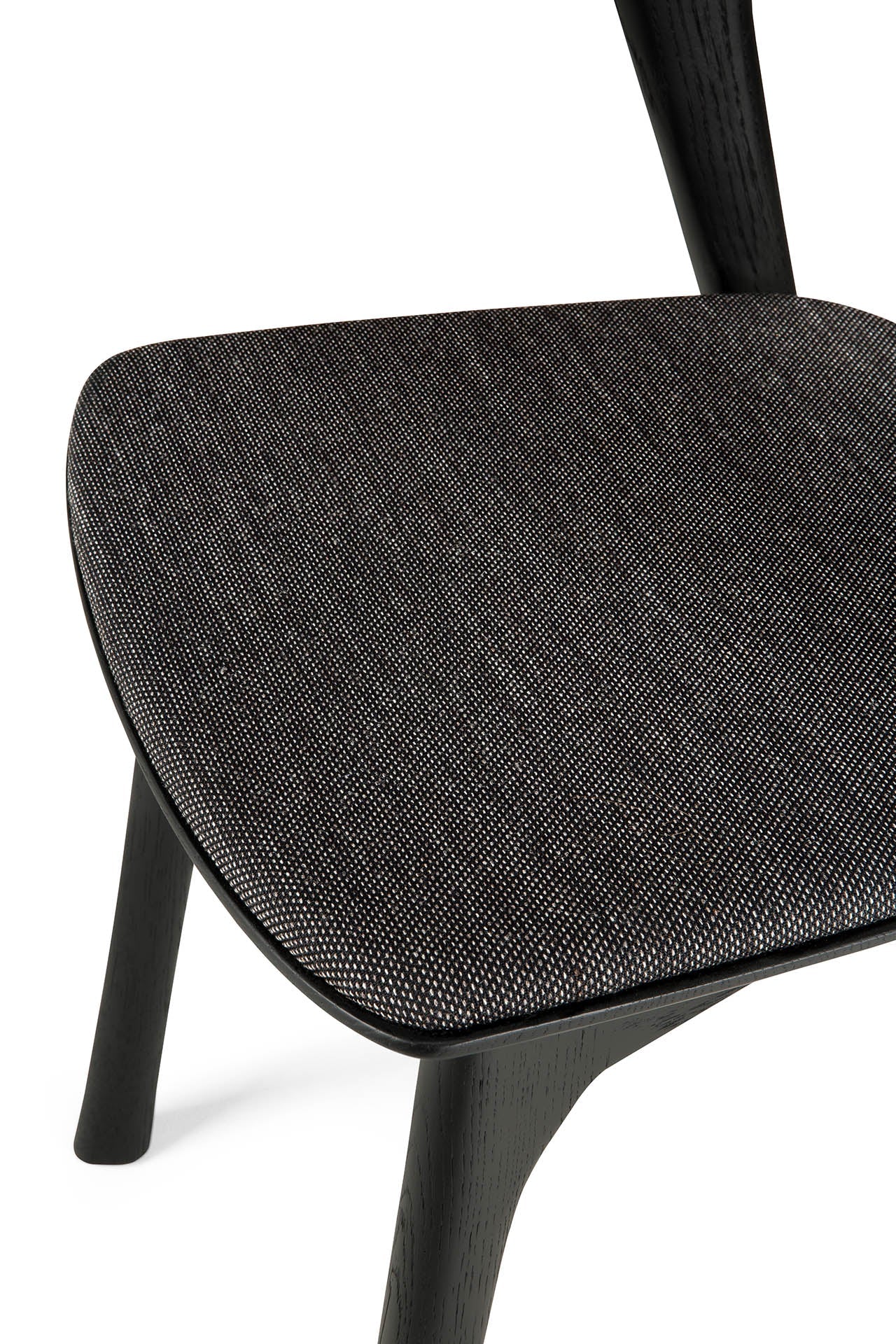 Chaise de salle à manger sculpturale en chêne et tissu avec assise rembourrée