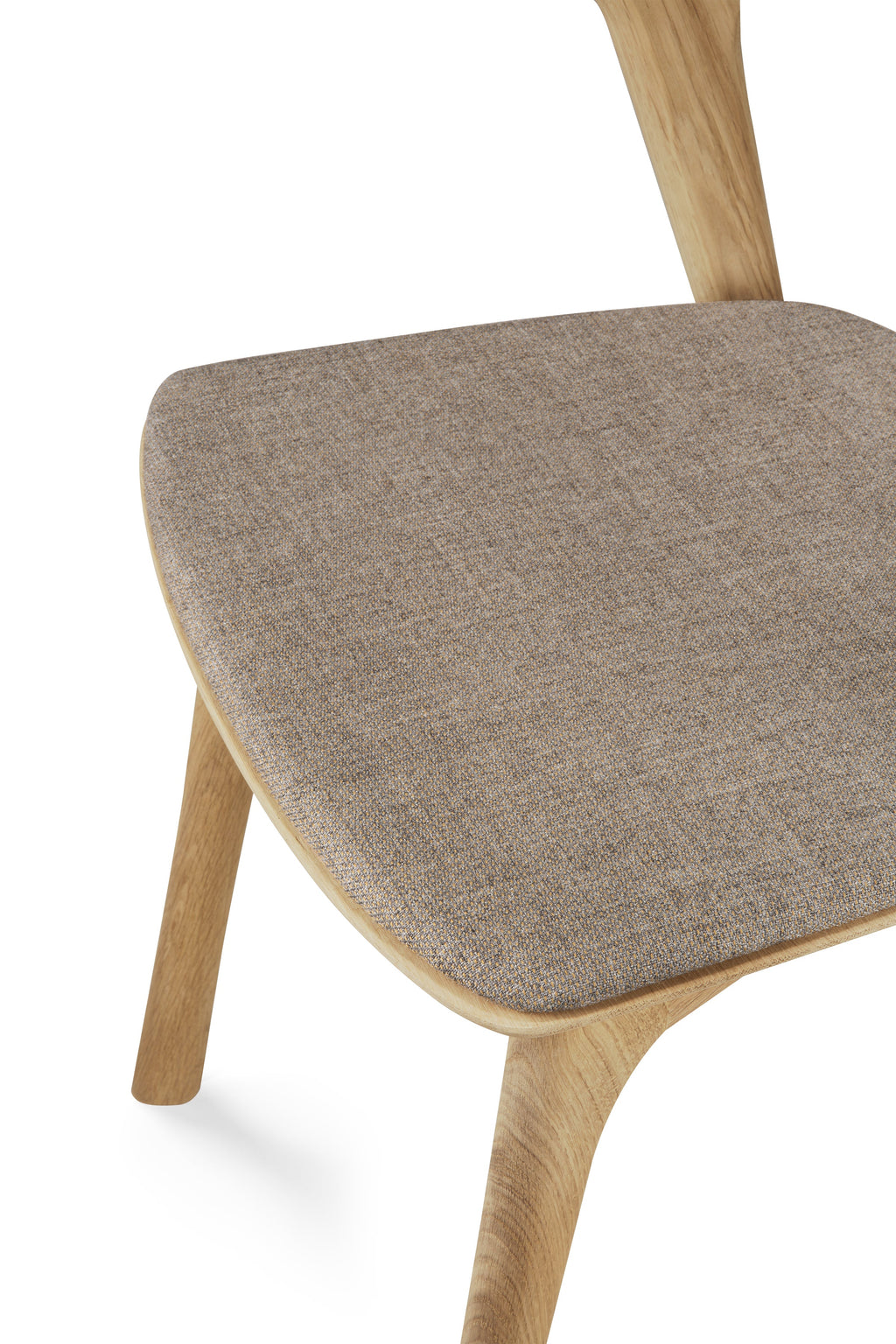 Chaise de salle à manger sculpturale en chêne et tissu avec assise rembourrée