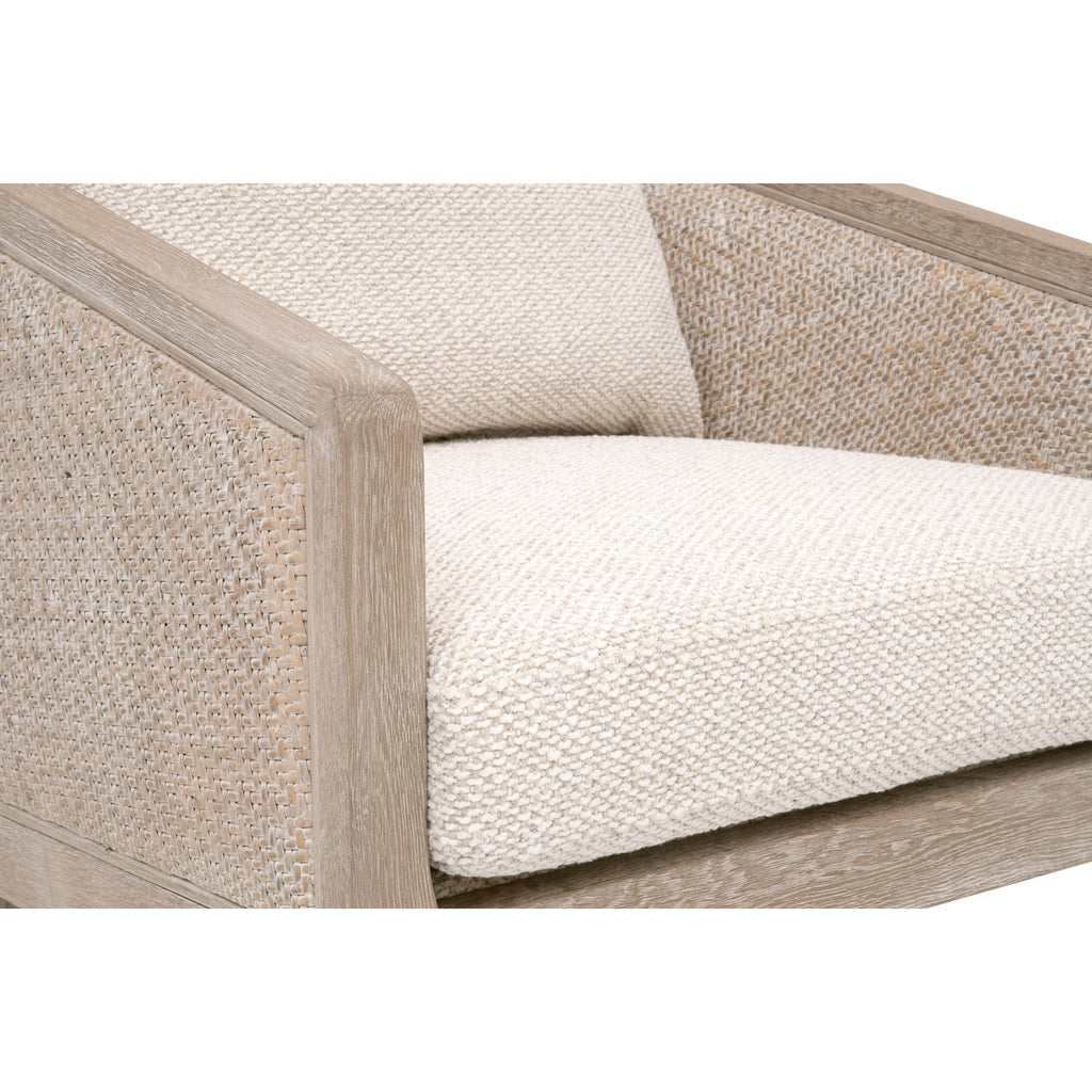 Tabouret de comptoir de transition en chêne et rotin avec entourage en cannage et coussin en duvet pour la cuisine et la salle à manger