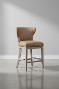 Tabouret de comptoir pivotant de transition en frêne et cuir végétalien avec détails cloutés pour cuisine et salle à manger