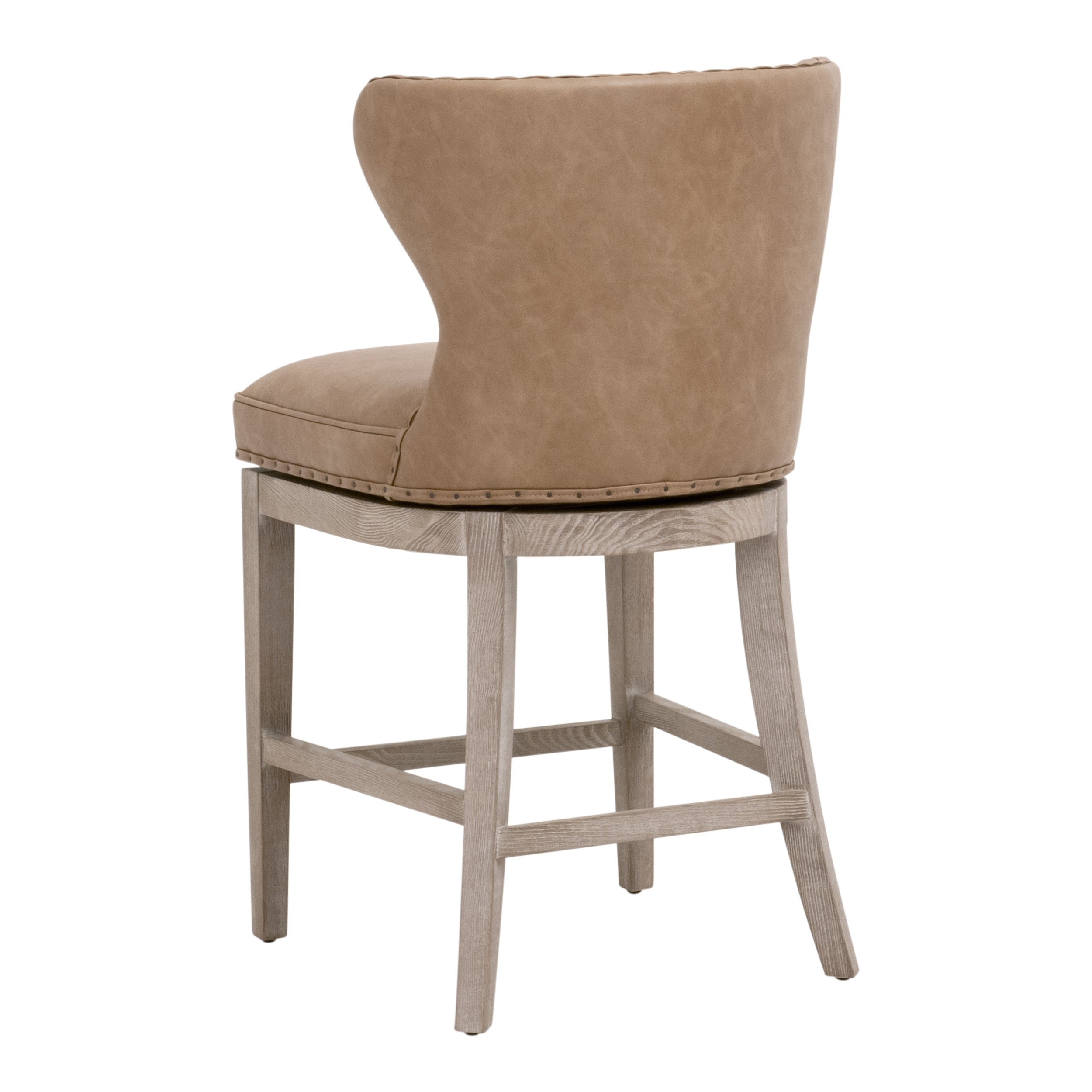 Tabouret de comptoir pivotant de transition en frêne et cuir végétalien avec détails cloutés pour cuisine et salle à manger