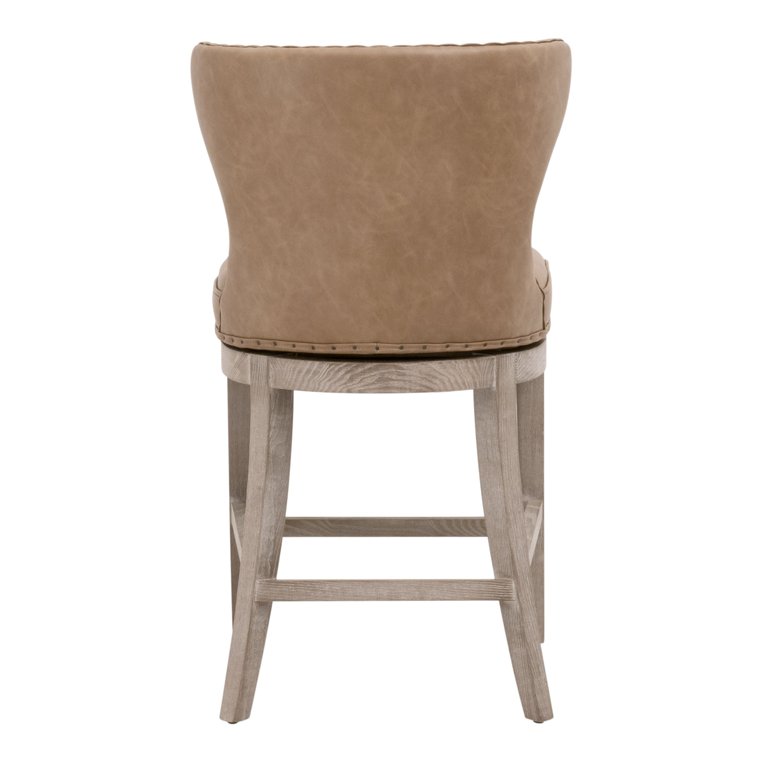 Tabouret de comptoir pivotant de transition en frêne et cuir végétalien avec détails cloutés pour cuisine et salle à manger