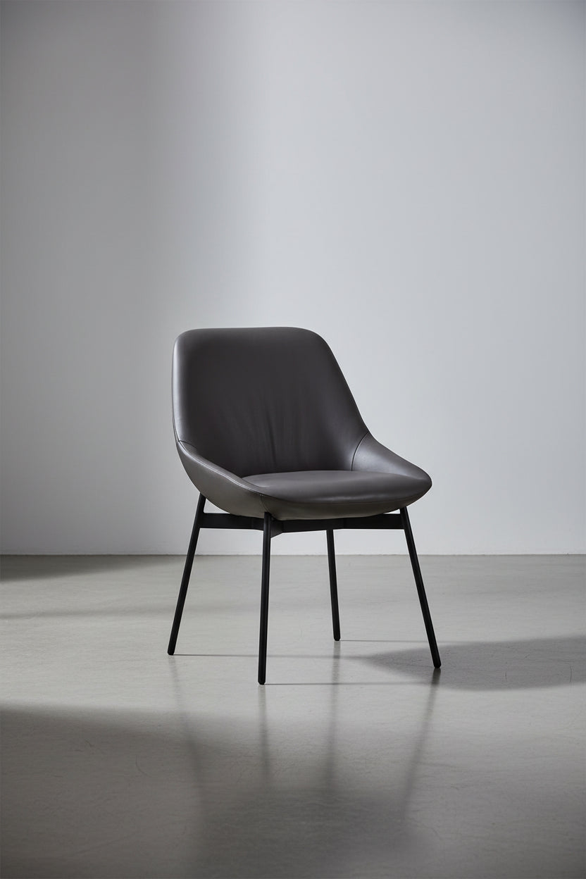 Chaise de salle à manger contemporaine en acier rembourré avec accoudoirs bas et dossier inclinable